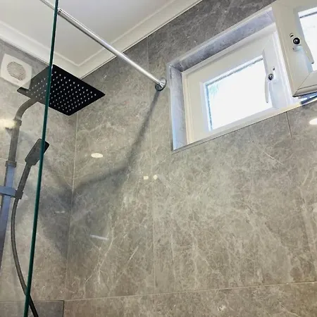 וילה 2bdr With Sea View, Private Pool אלבופיירה